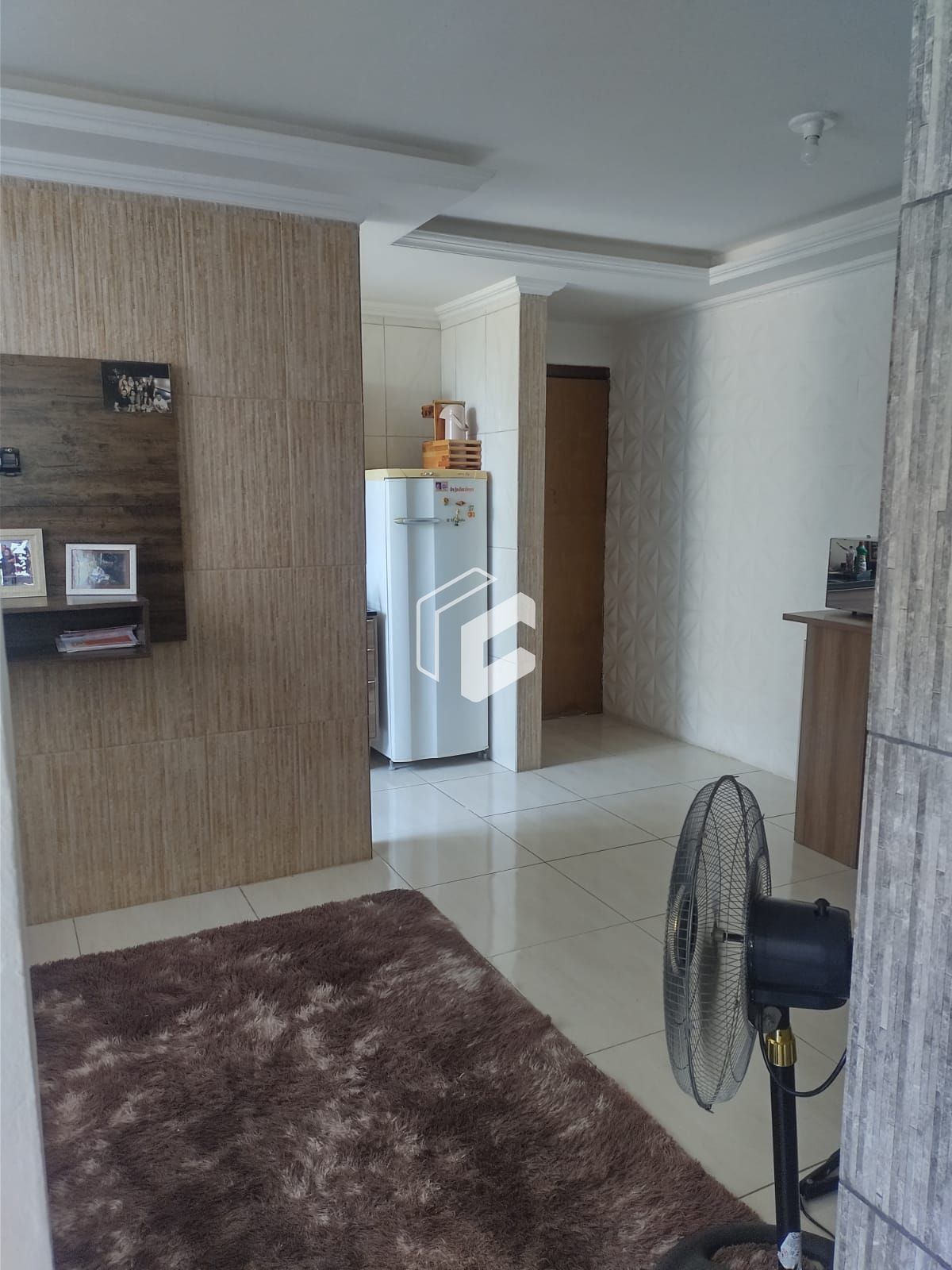 Apartamento à venda com 2 quartos, 44m² - Foto 2