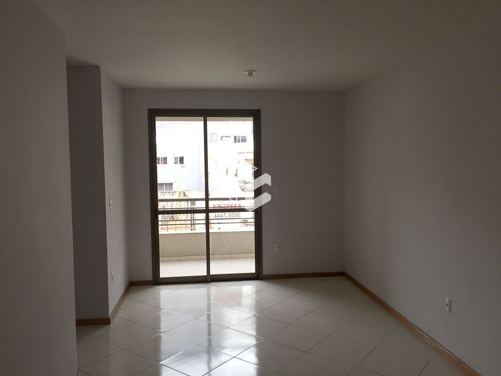 Apartamento à venda com 2 quartos, 72m² - Foto 4