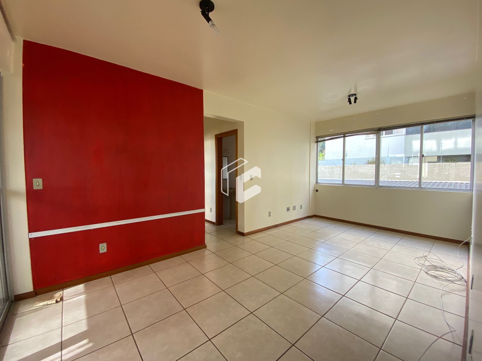 Apartamento à venda com 2 quartos, 71m² - Foto 2