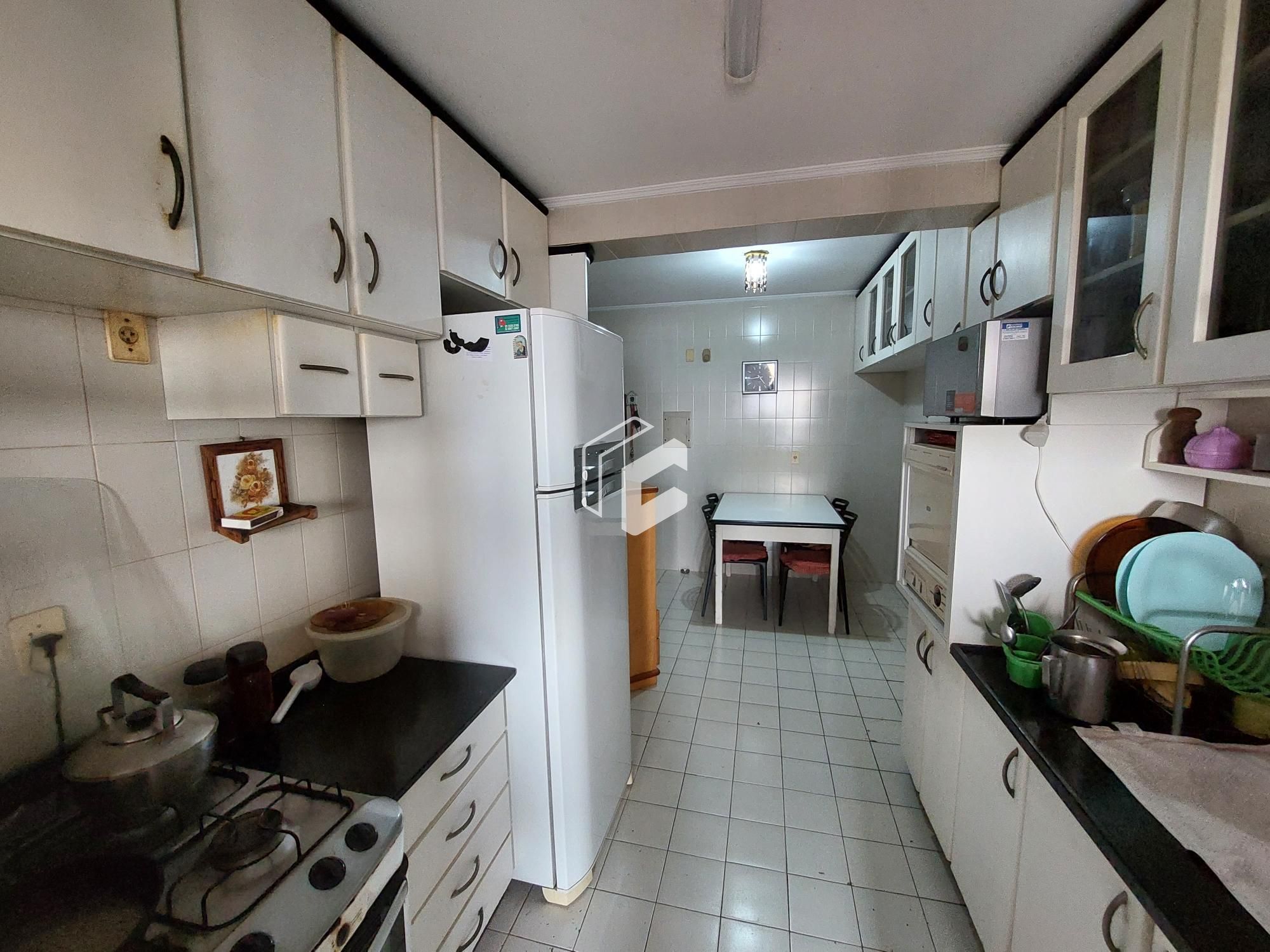 Apartamento à venda com 2 quartos, 142m² - Foto 15