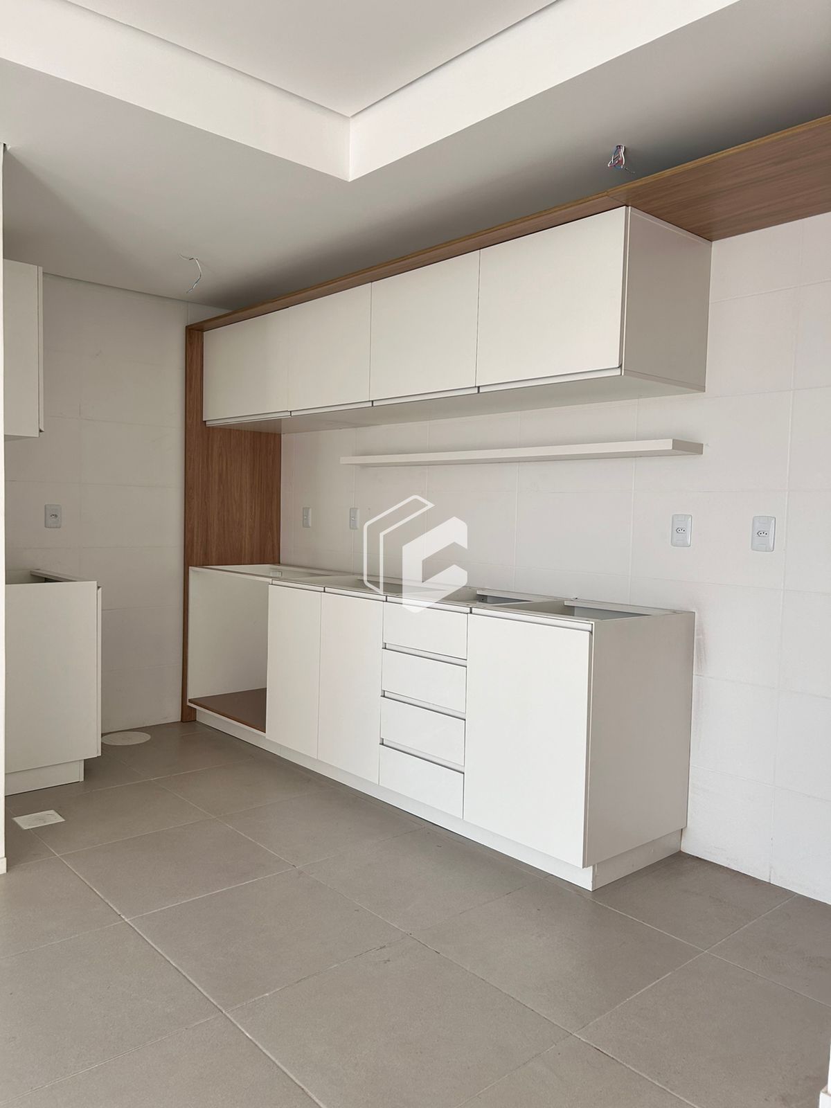 Apartamento à venda com 2 quartos, 62m² - Foto 3