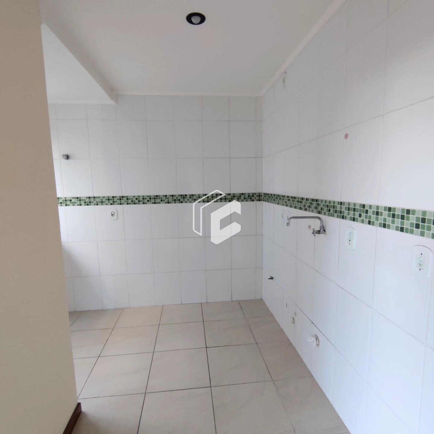 Apartamento à venda com 2 quartos, 60m² - Foto 7