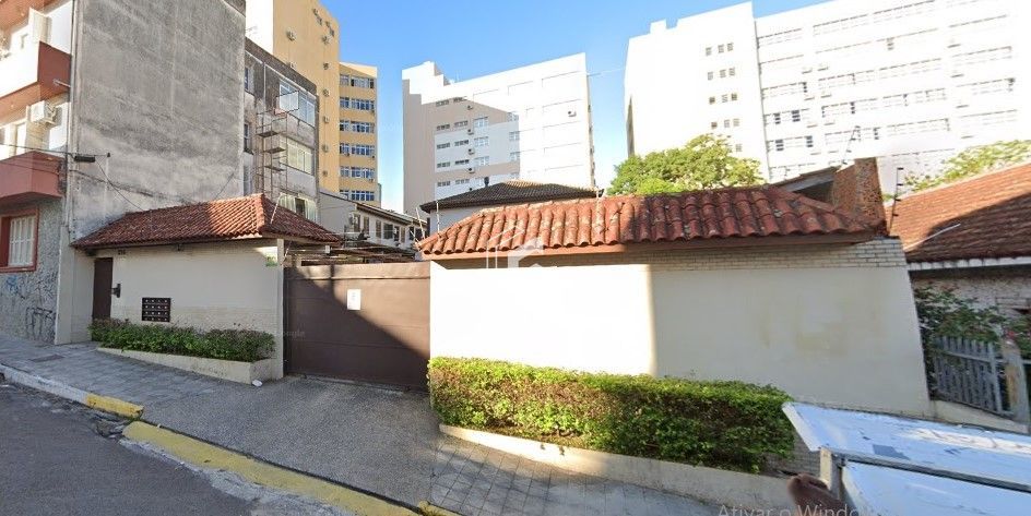 Sobrado à venda com 2 quartos, 76m² - Foto 1