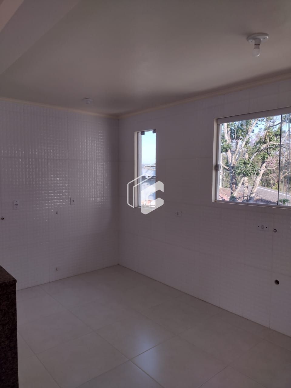 Apartamento à venda com 2 quartos, 61m² - Foto 4