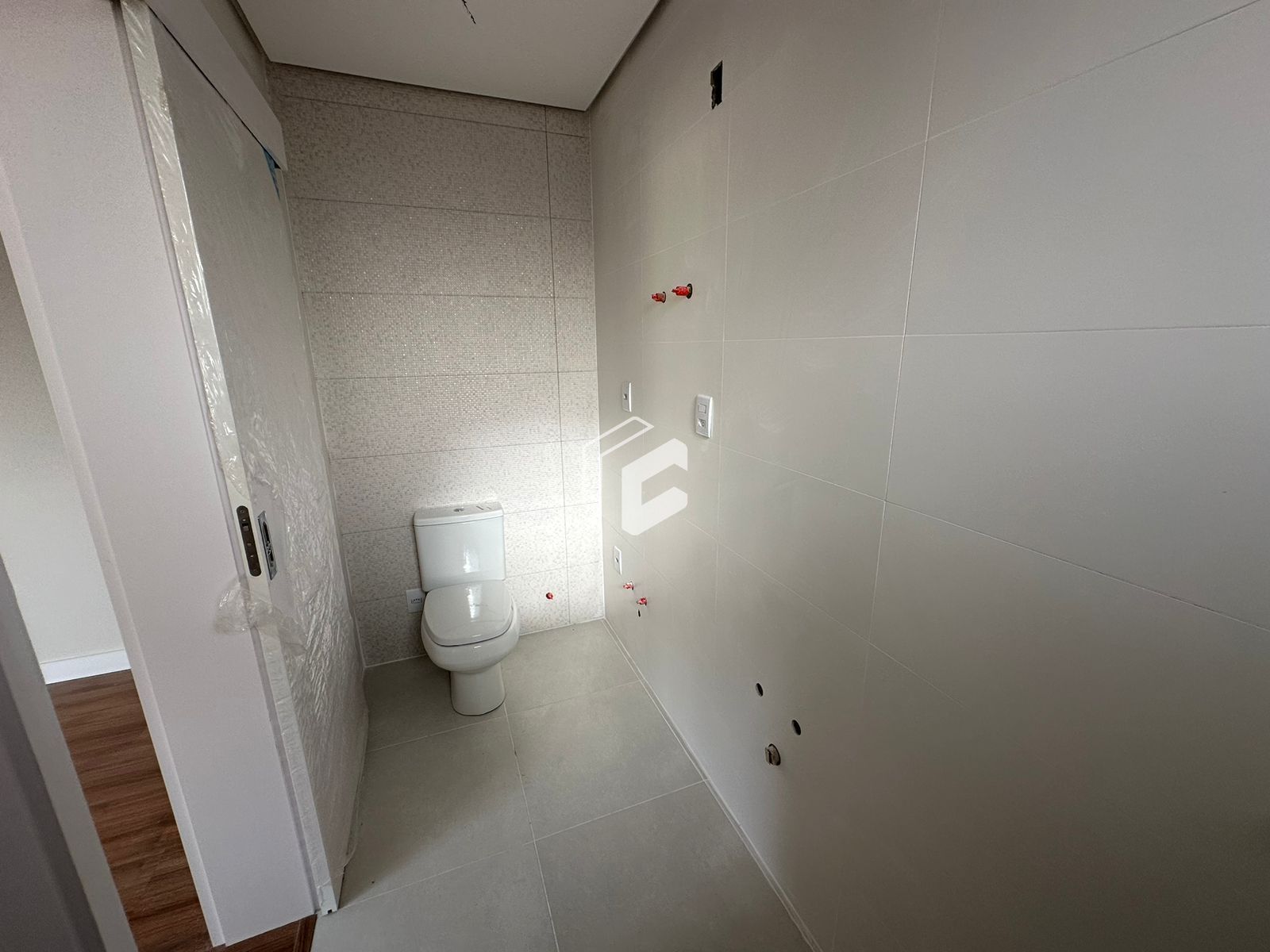 Apartamento à venda com 3 quartos, 211m² - Foto 13