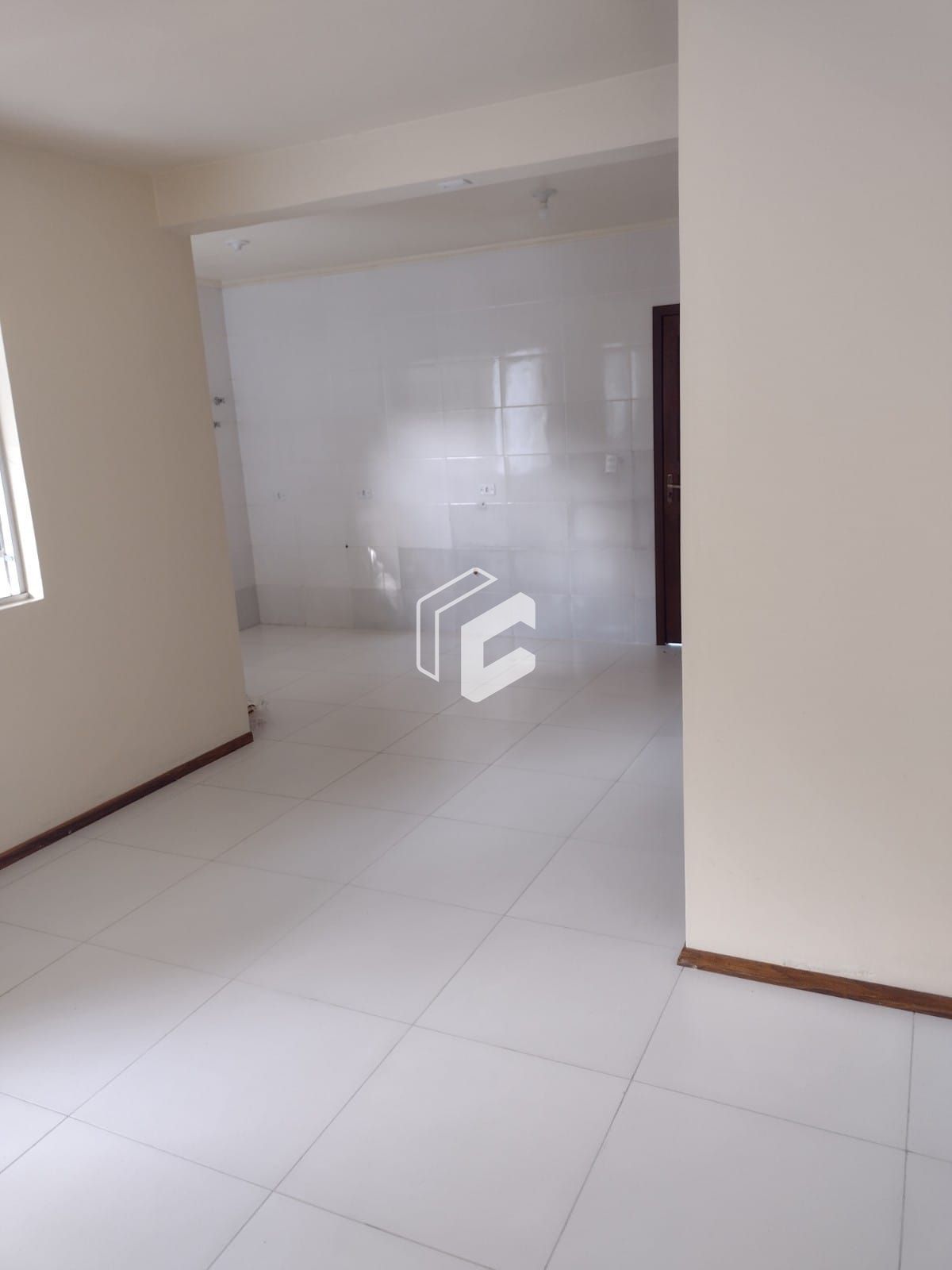 Apartamento à venda com 2 quartos, 73m² - Foto 2