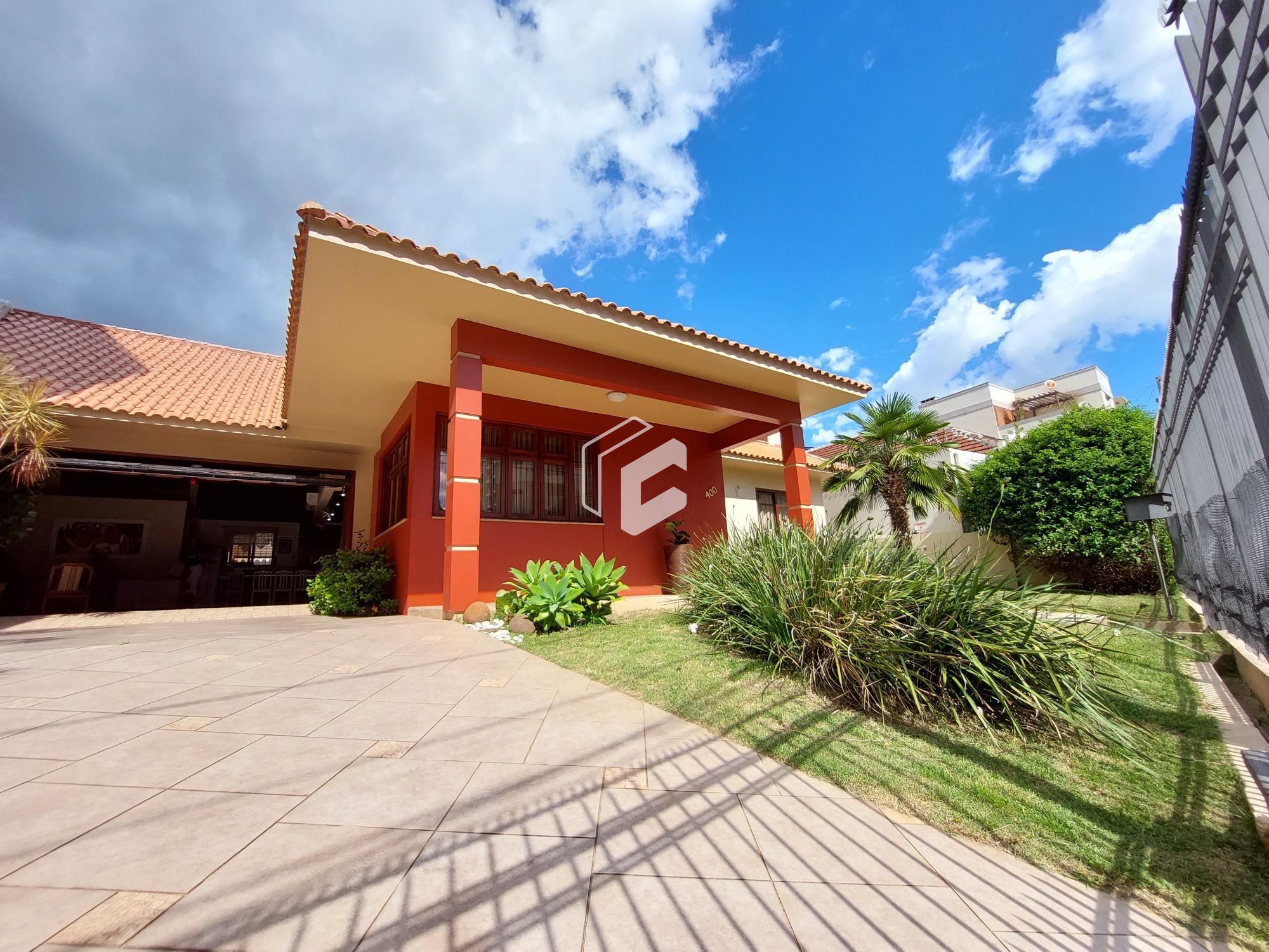 Casa, 5 quartos, 309 m² - Foto 1