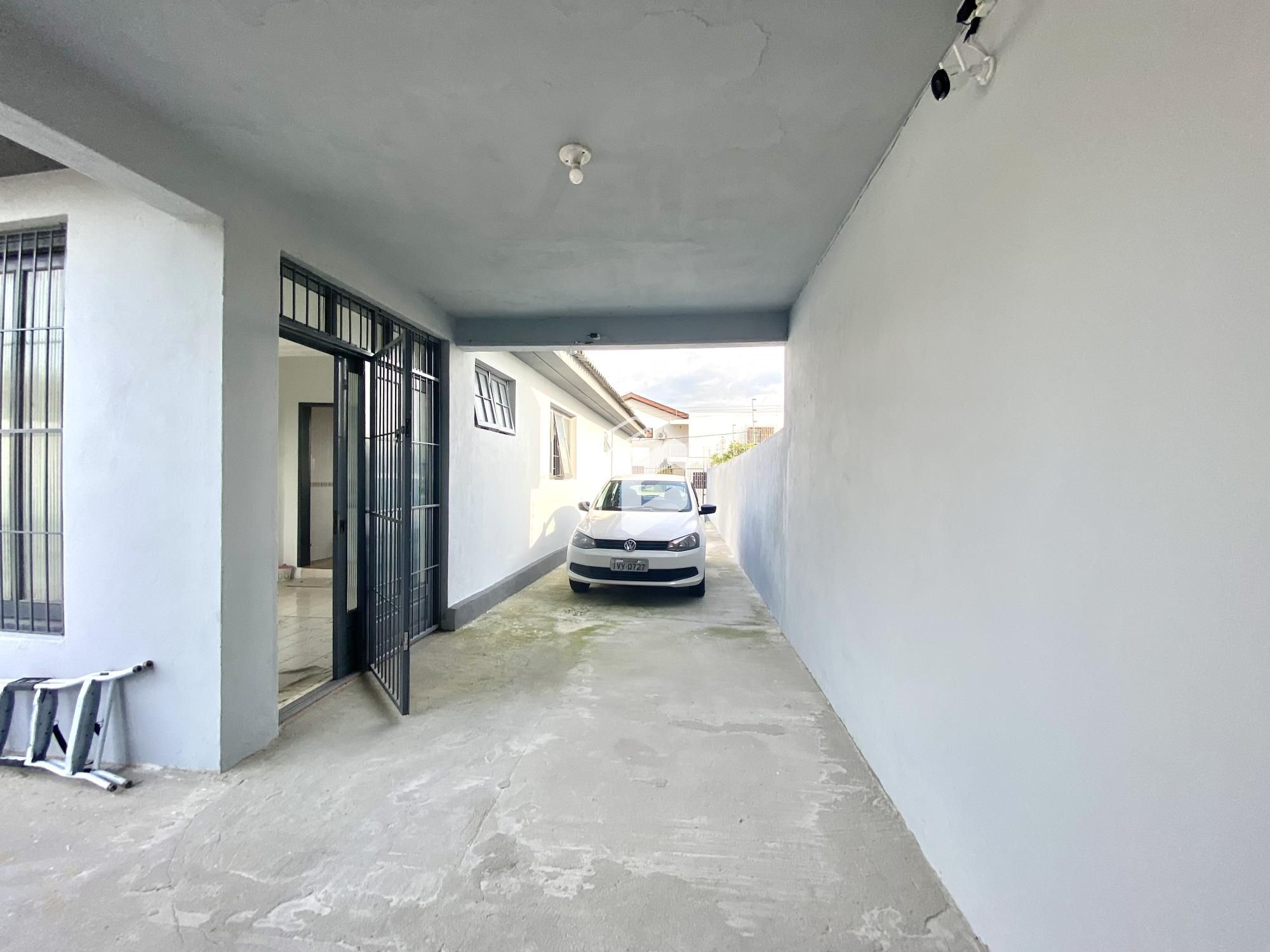 Casa à venda com 3 quartos, 99m² - Foto 14