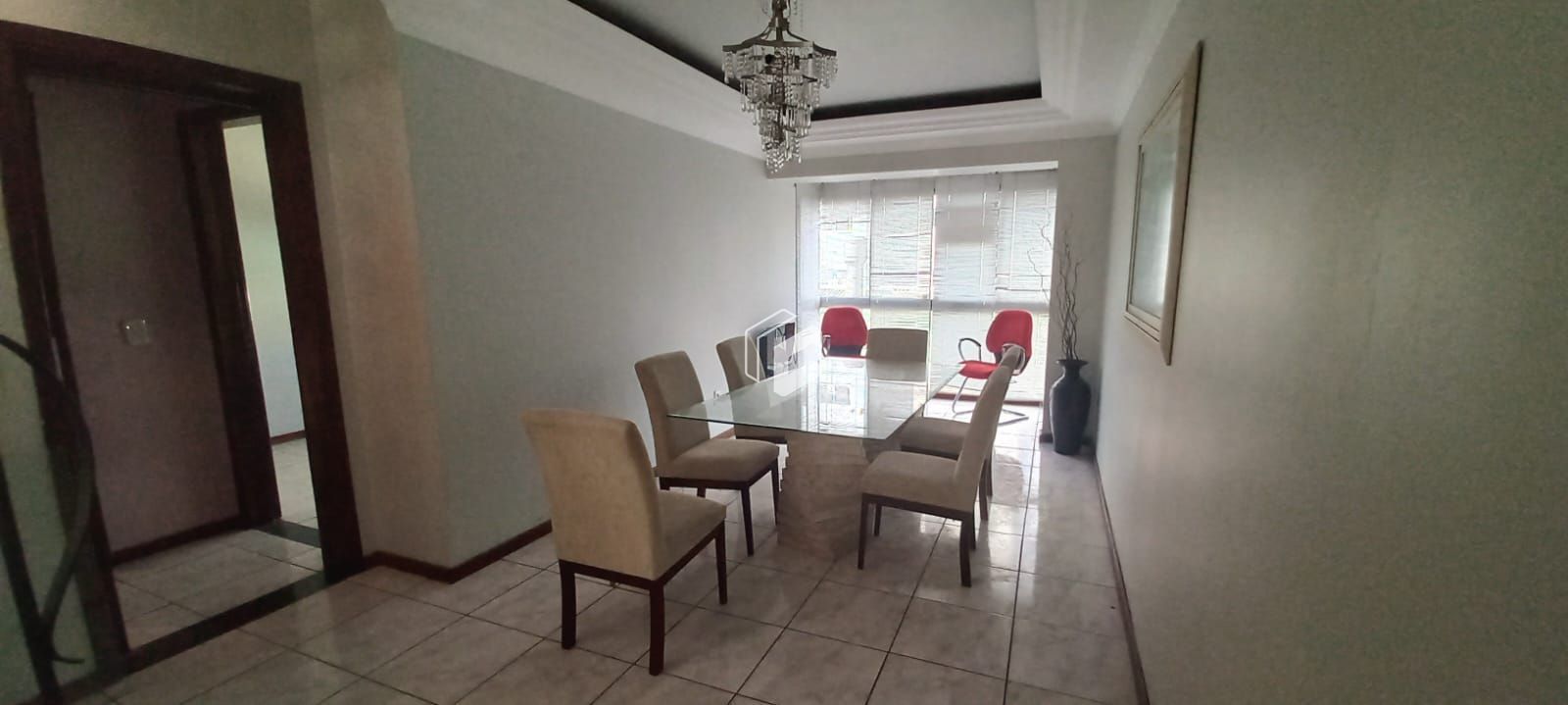 Apartamento à venda com 2 quartos, 139m² - Foto 2