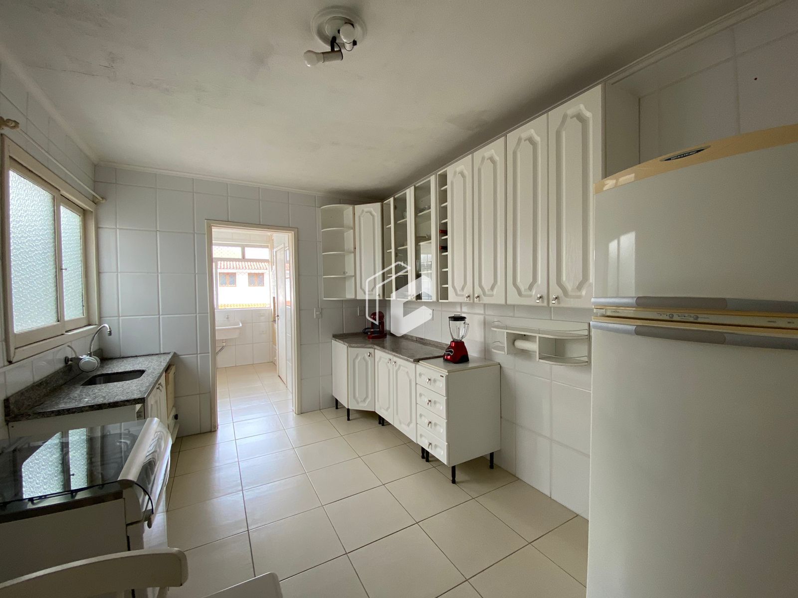 Apartamento à venda com 3 quartos, 154m² - Foto 15