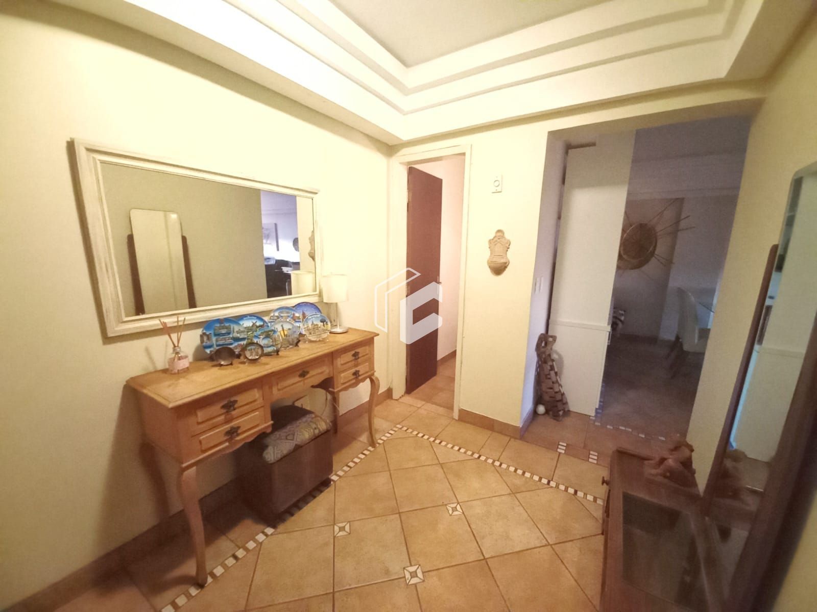Apartamento, 3 quartos, 132 m² - Foto 2