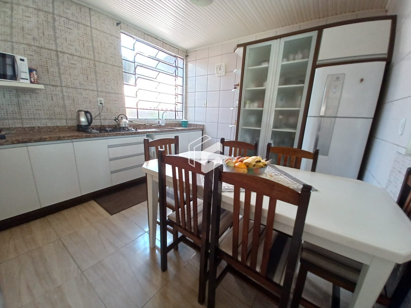 Casa à venda com 3 quartos, 200m² - Foto 16