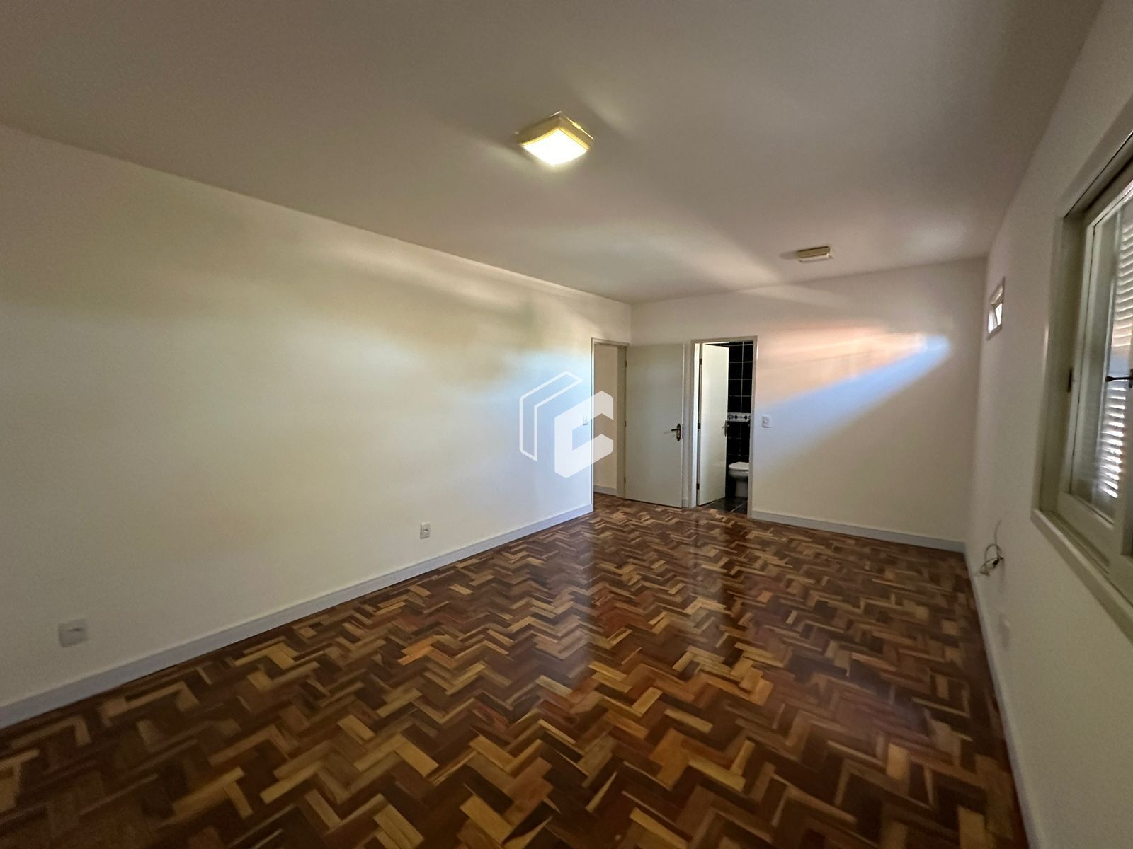 Casa à venda com 4 quartos, 164m² - Foto 13