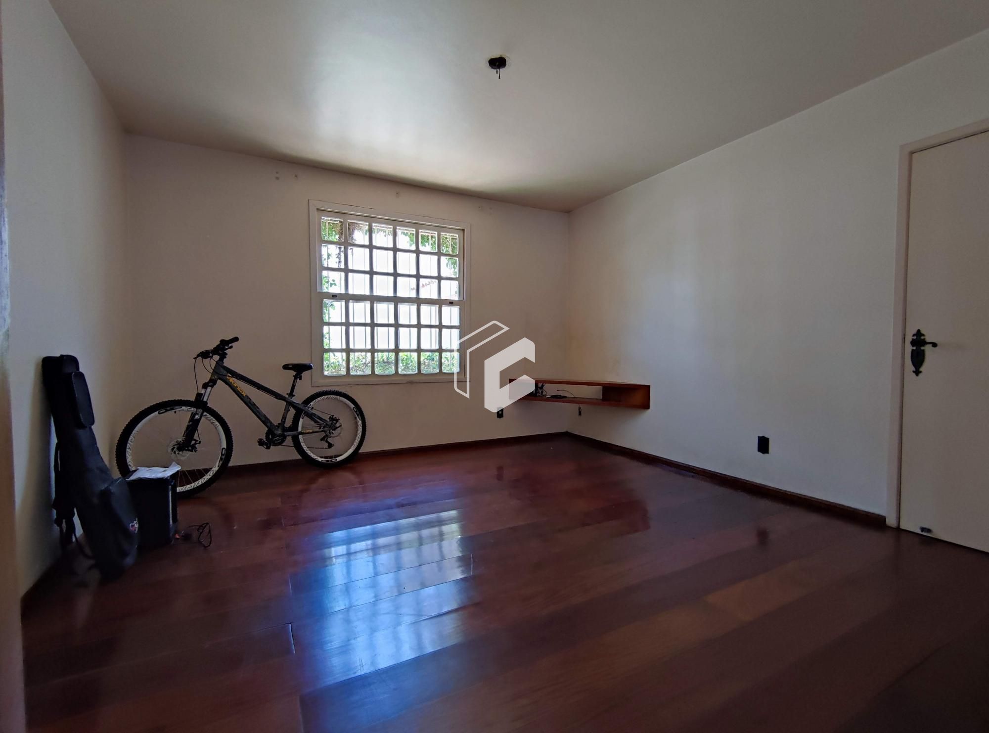 Casa à venda com 3 quartos, 194m² - Foto 17