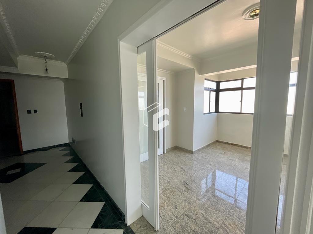 Apartamento à venda com 6 quartos, 341m² - Foto 13