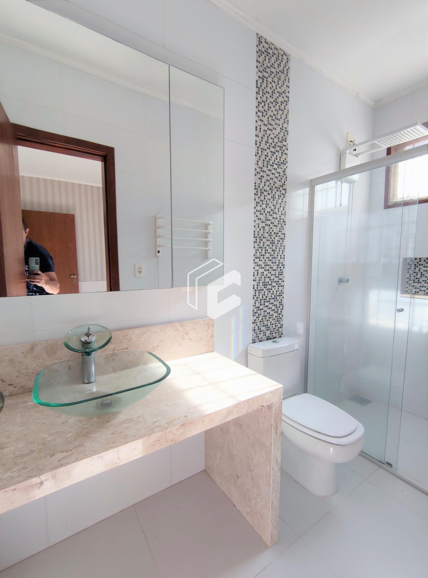 Casa, 5 quartos, 250 m² - Foto 13