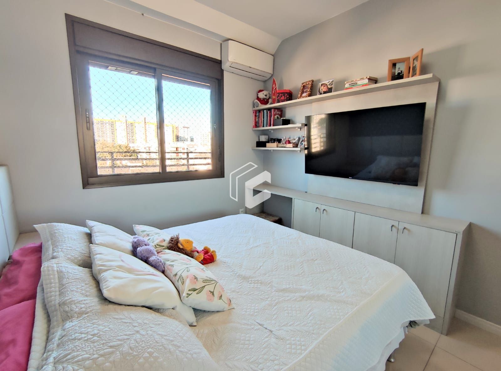 Apartamento à venda com 2 quartos, 75m² - Foto 16