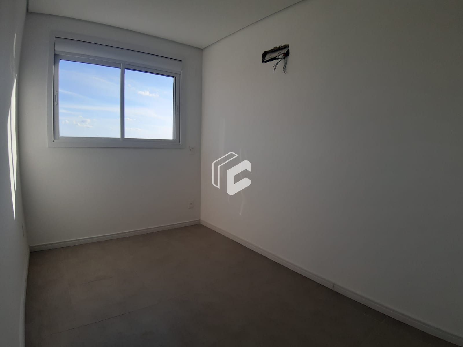 Apartamento à venda com 2 quartos, 70m² - Foto 10