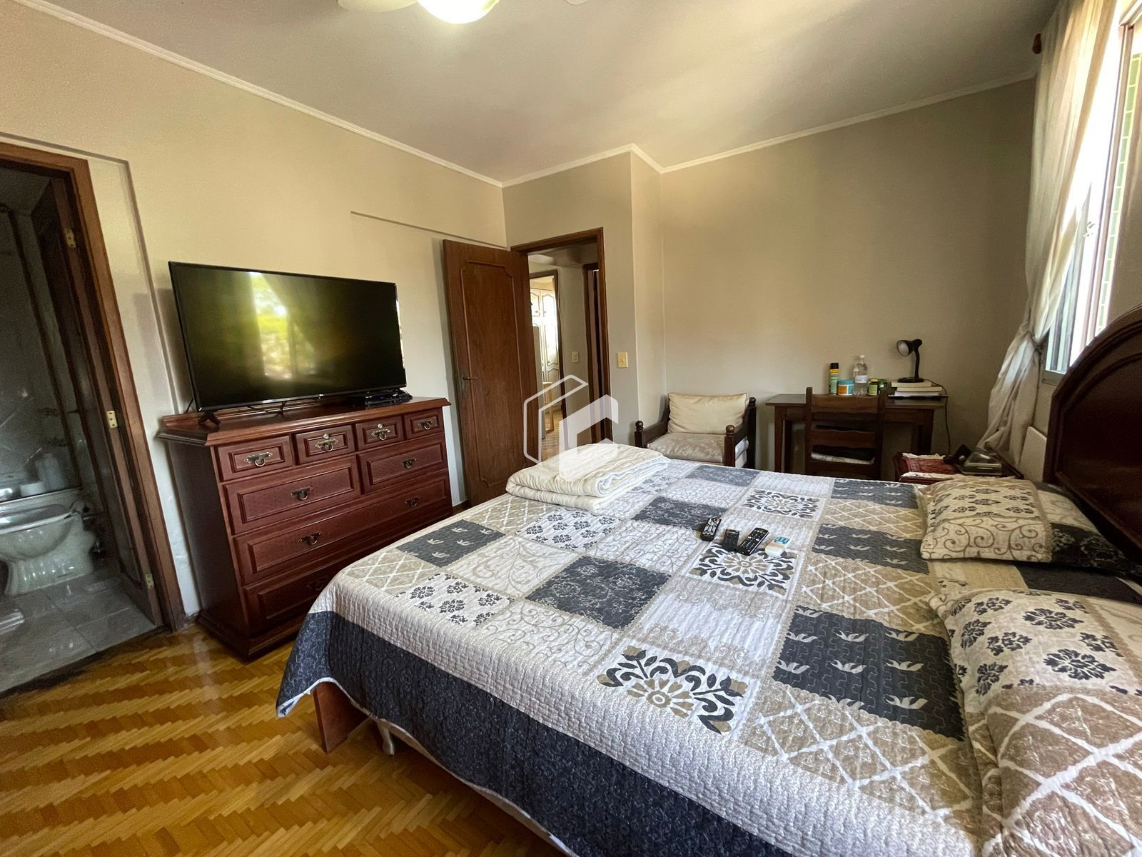 Apartamento à venda com 4 quartos, 167m² - Foto 14