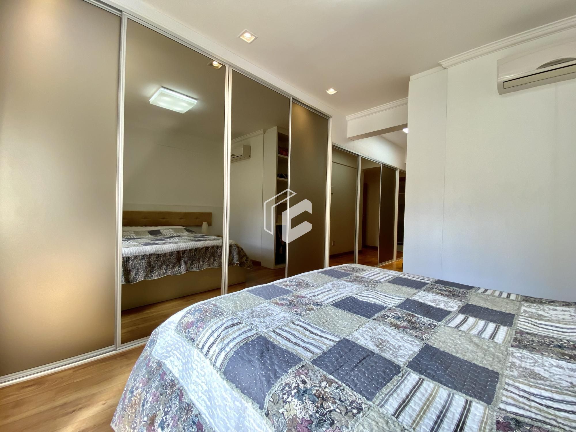 Apartamento à venda com 3 quartos, 189m² - Foto 40