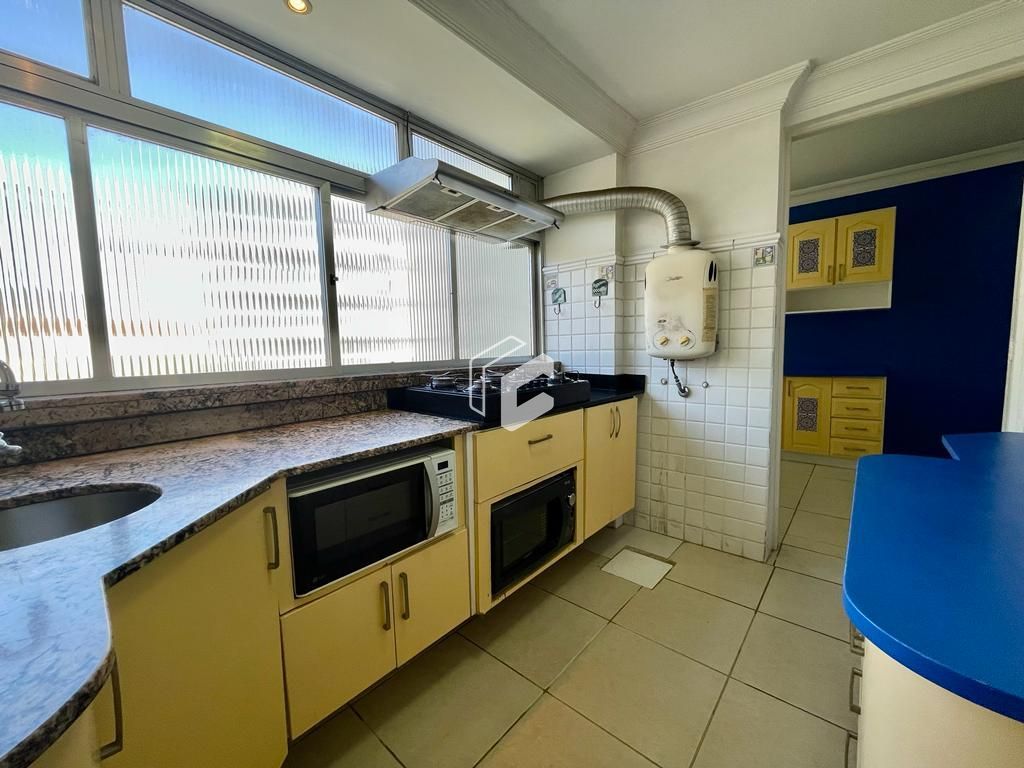 Apartamento à venda com 3 quartos, 158m² - Foto 8