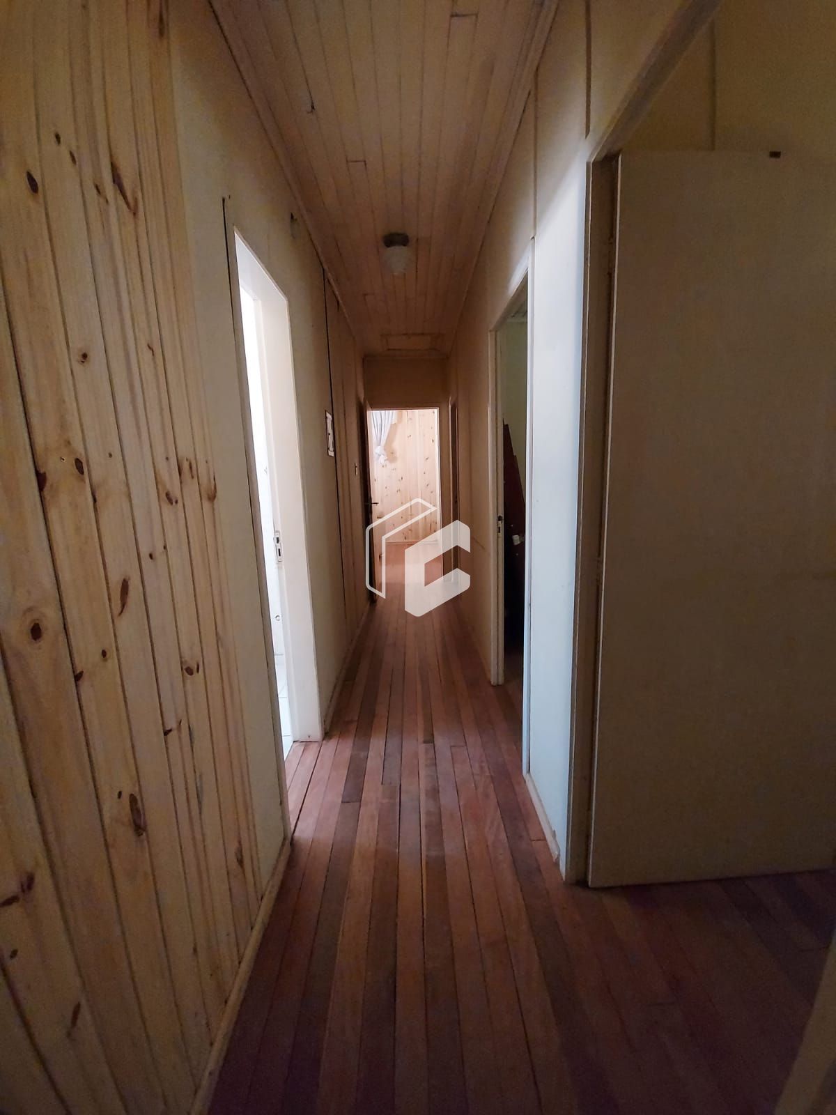 Casa à venda com 3 quartos, 80m² - Foto 4