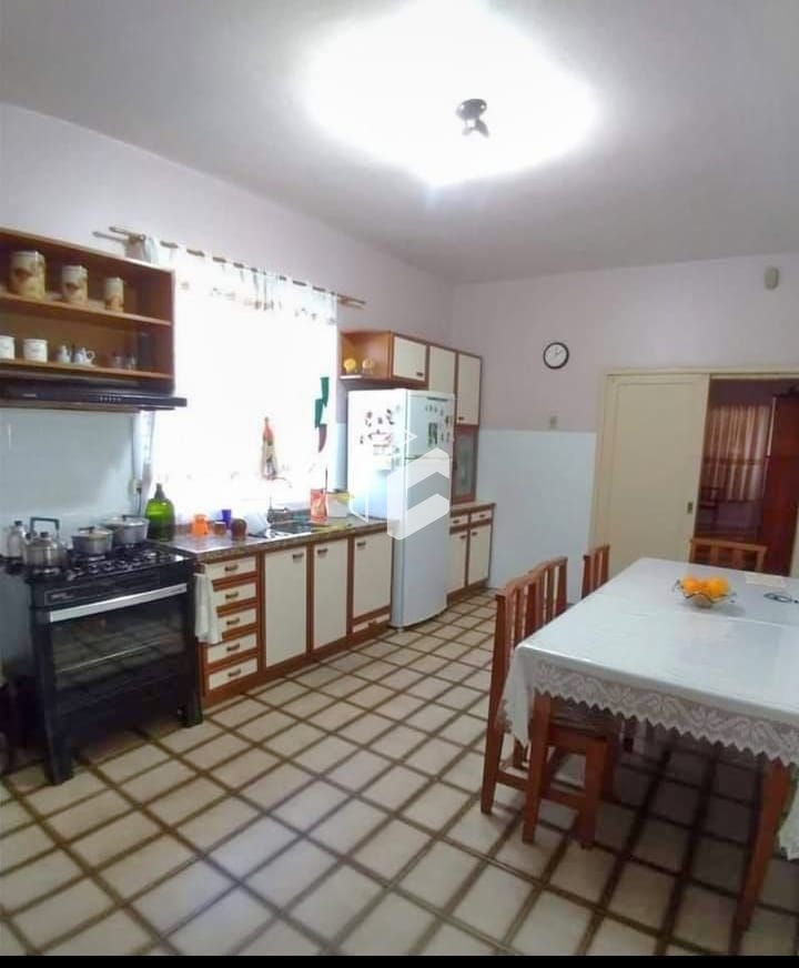 Casa à venda com 3 quartos, 149m² - Foto 6