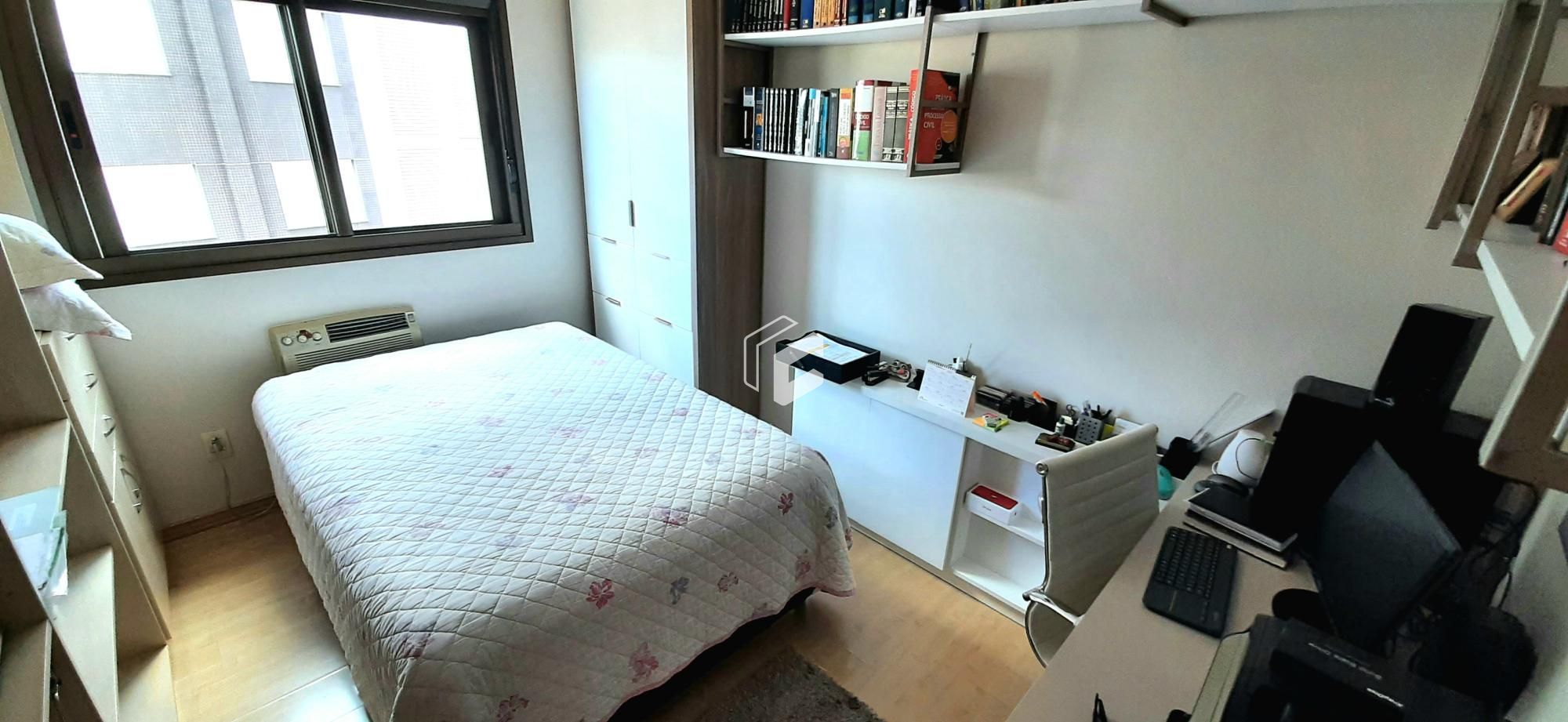 Apartamento à venda com 3 quartos, 183m² - Foto 14