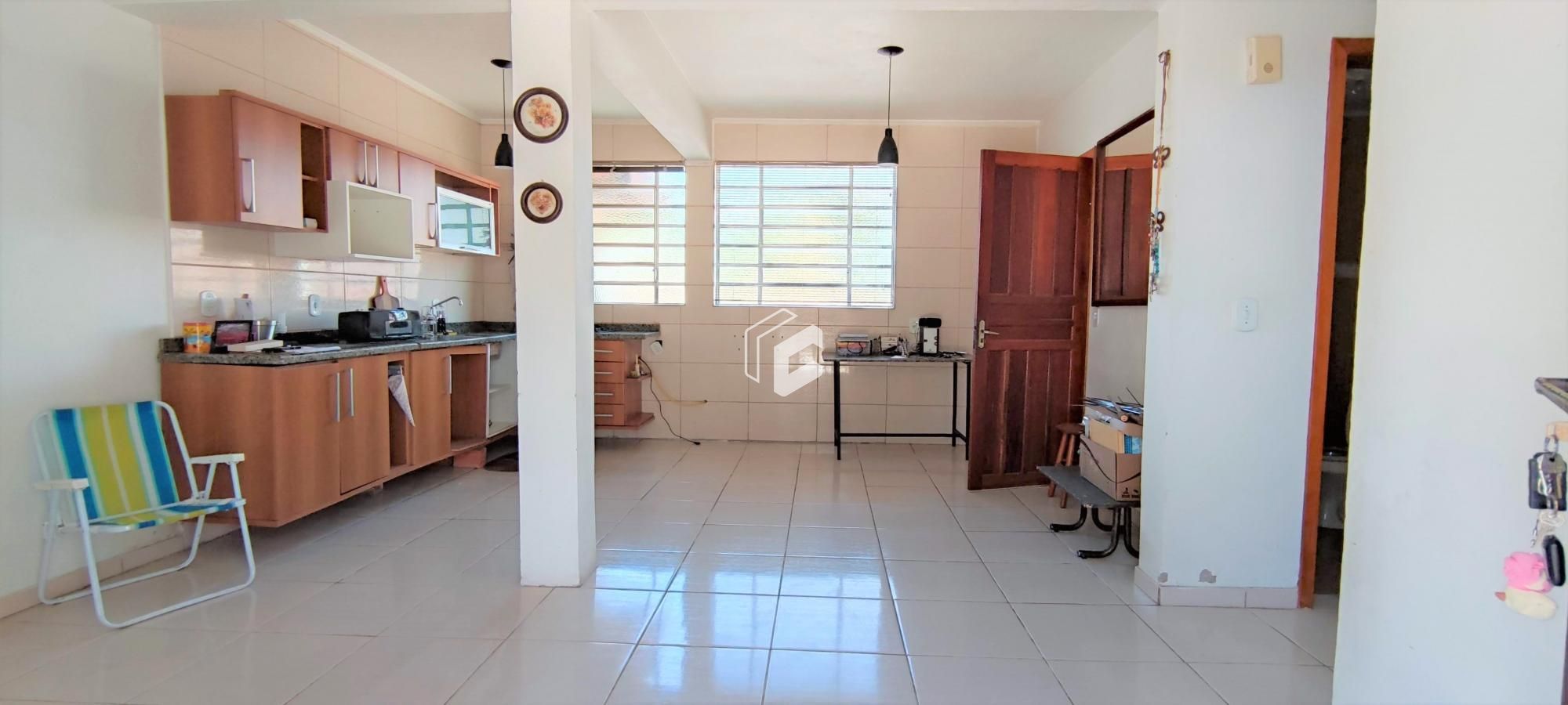 Casa à venda com 3 quartos, 109m² - Foto 4