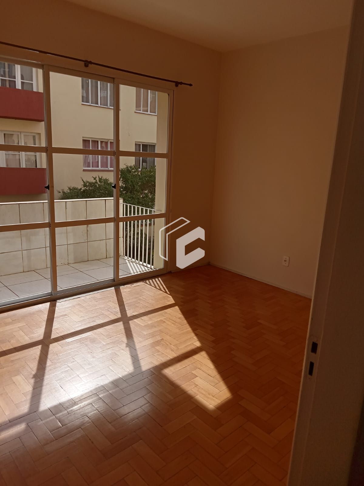 Apartamento à venda com 3 quartos, 107m² - Foto 12