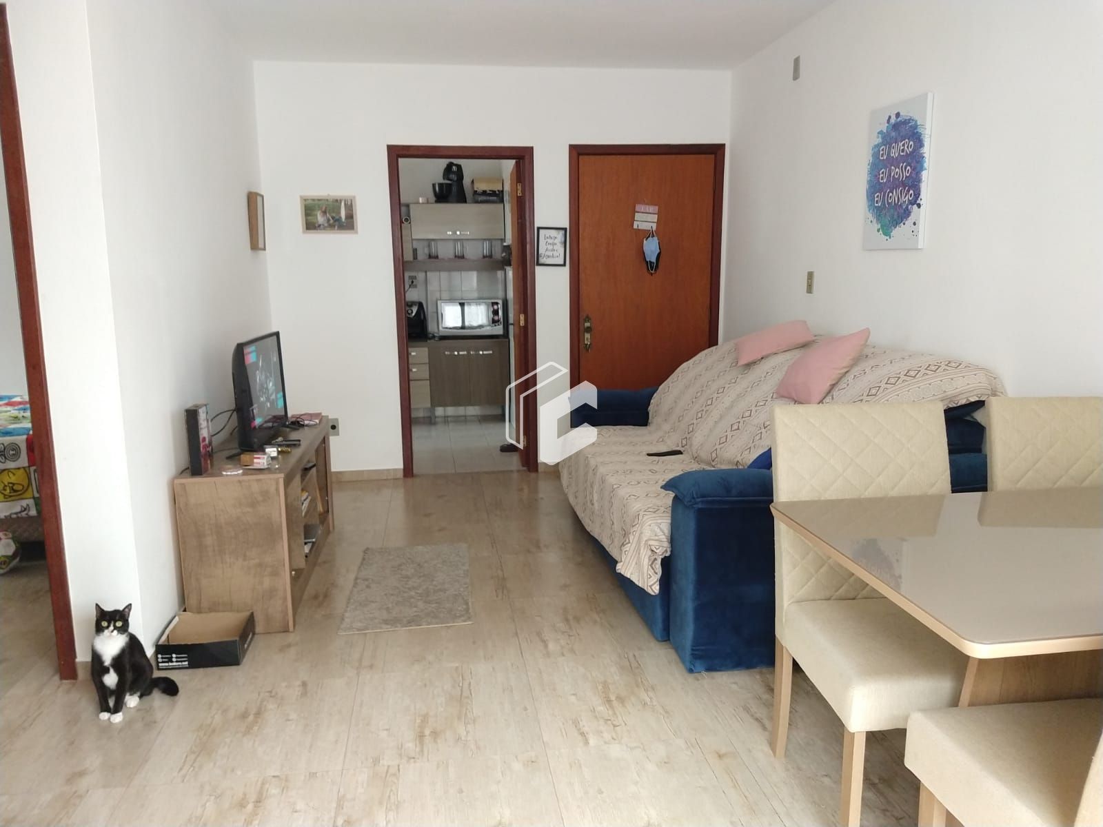 Apartamento à venda com 2 quartos, 79m² - Foto 1