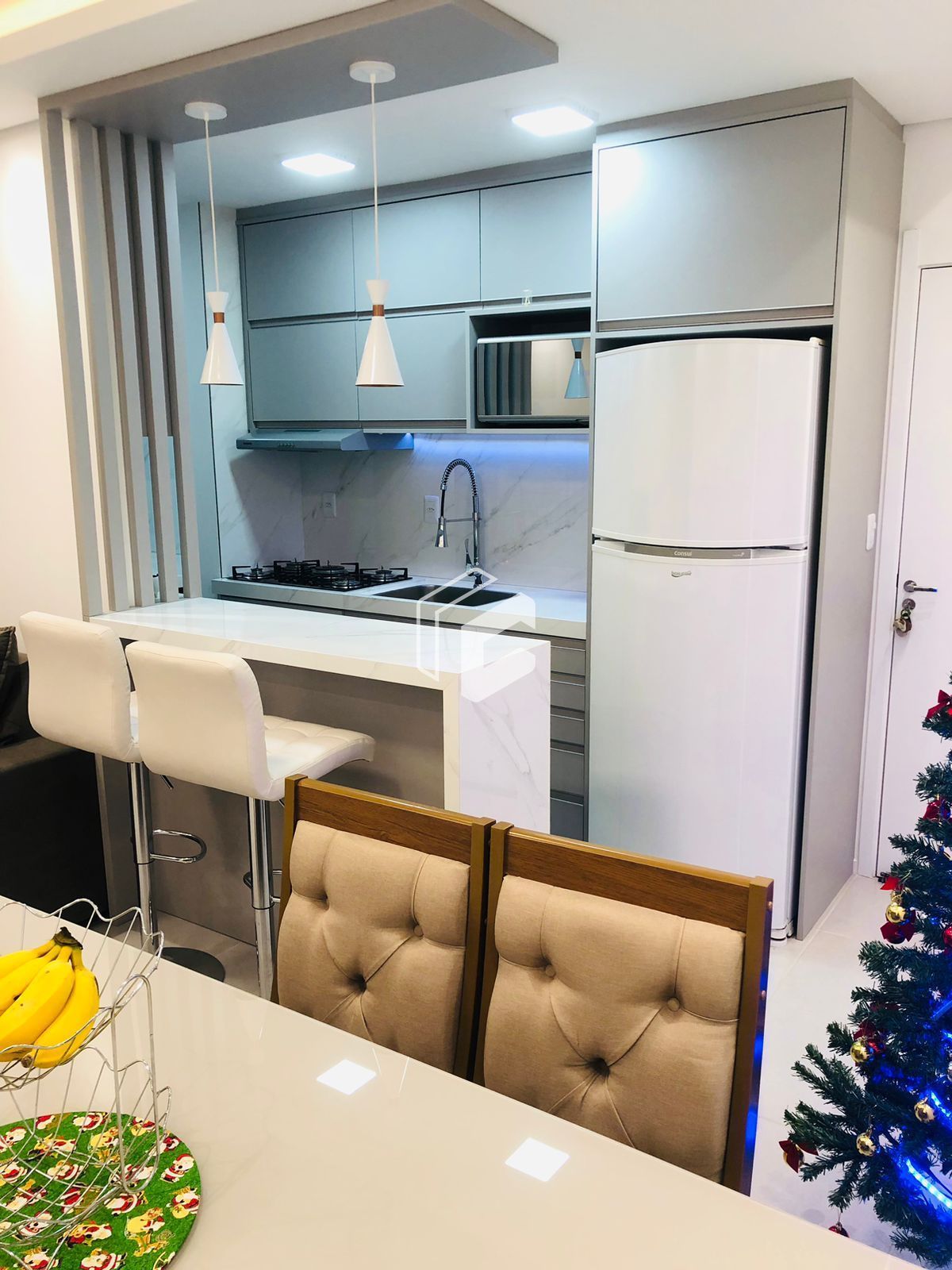 Apartamento à venda com 2 quartos, 50m² - Foto 3