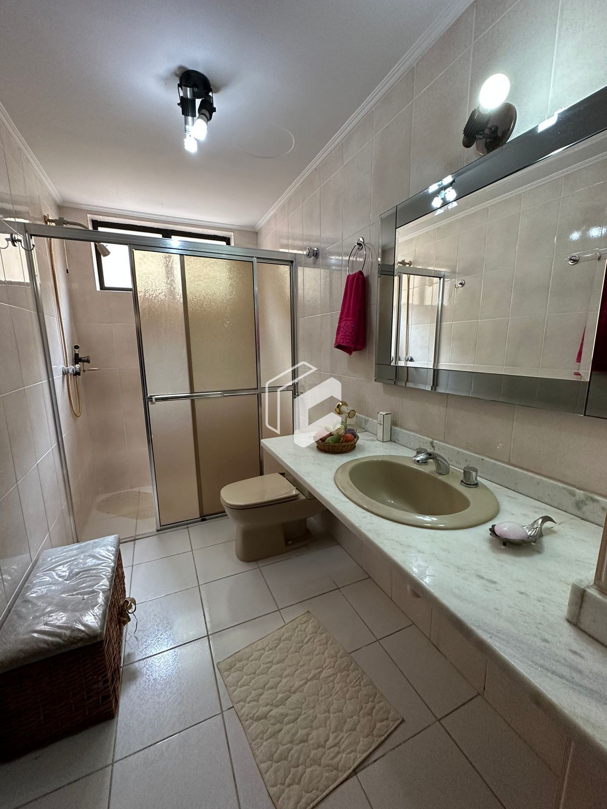 Apartamento à venda com 3 quartos, 153m² - Foto 13