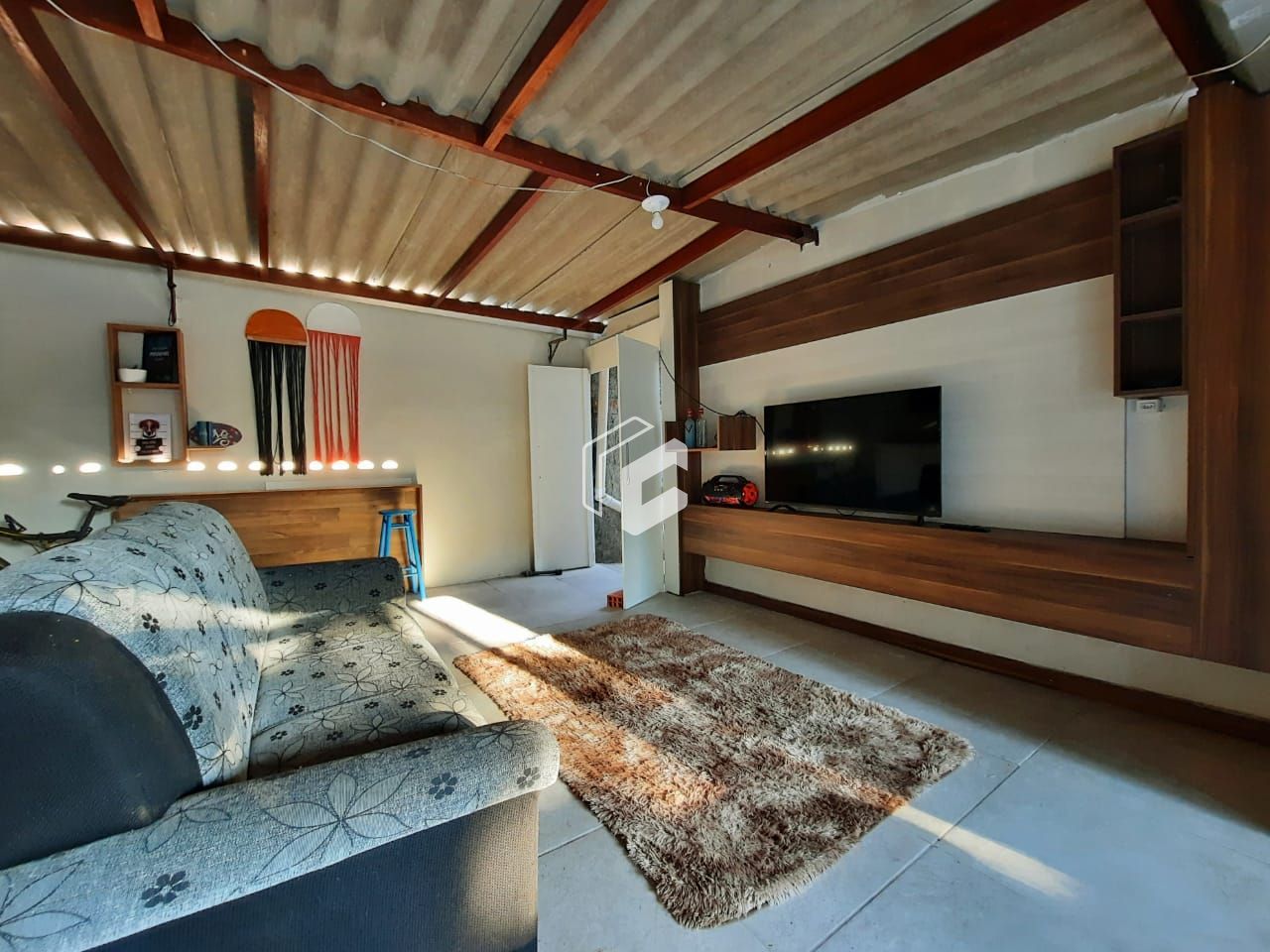 Casa à venda com 2 quartos, 66m² - Foto 7