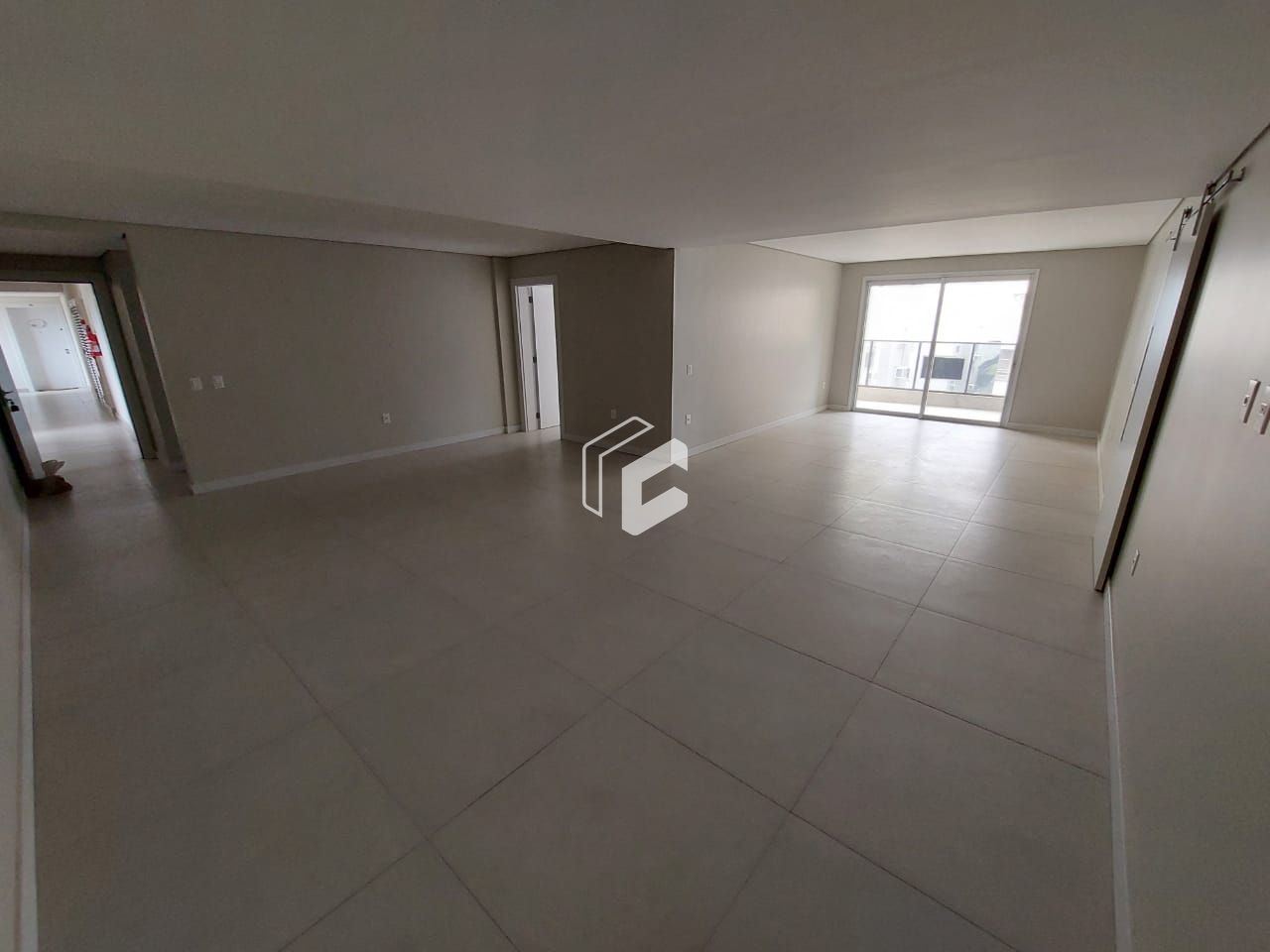 Apartamento à venda com 3 quartos, 220m² - Foto 13