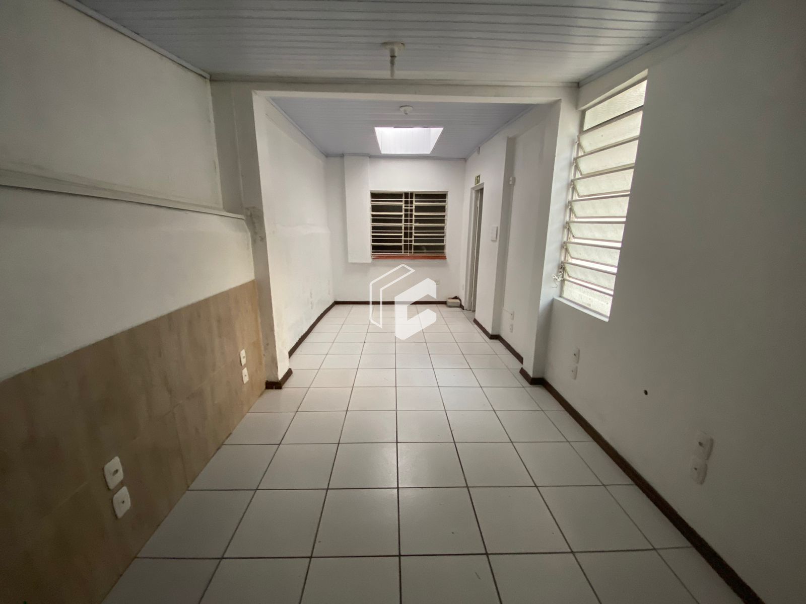 Loja-Salão para alugar com 6 quartos, 91m² - Foto 9