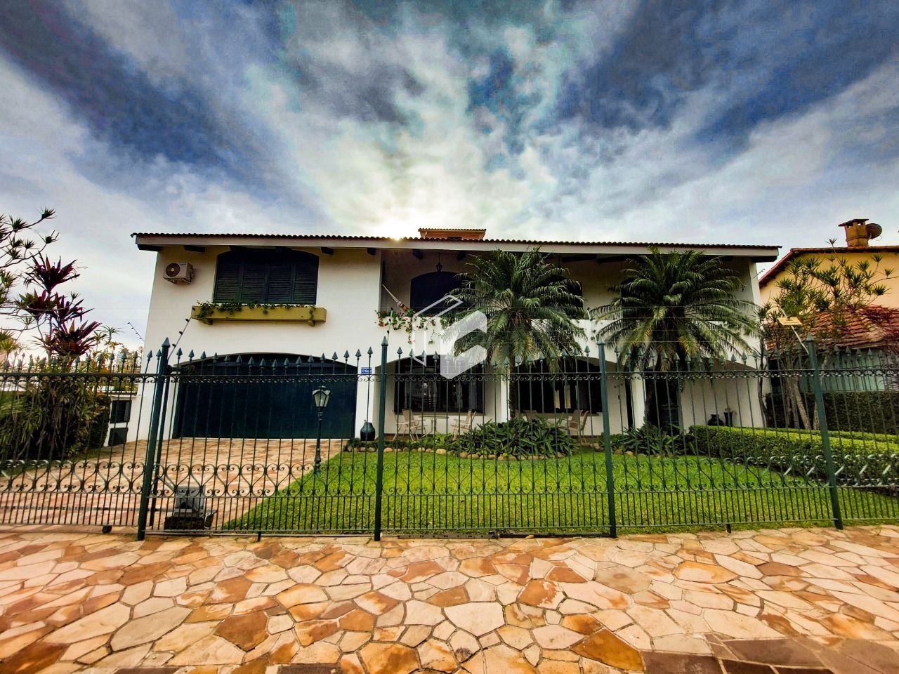 Casa, 4 quartos, 435 m² - Foto 1
