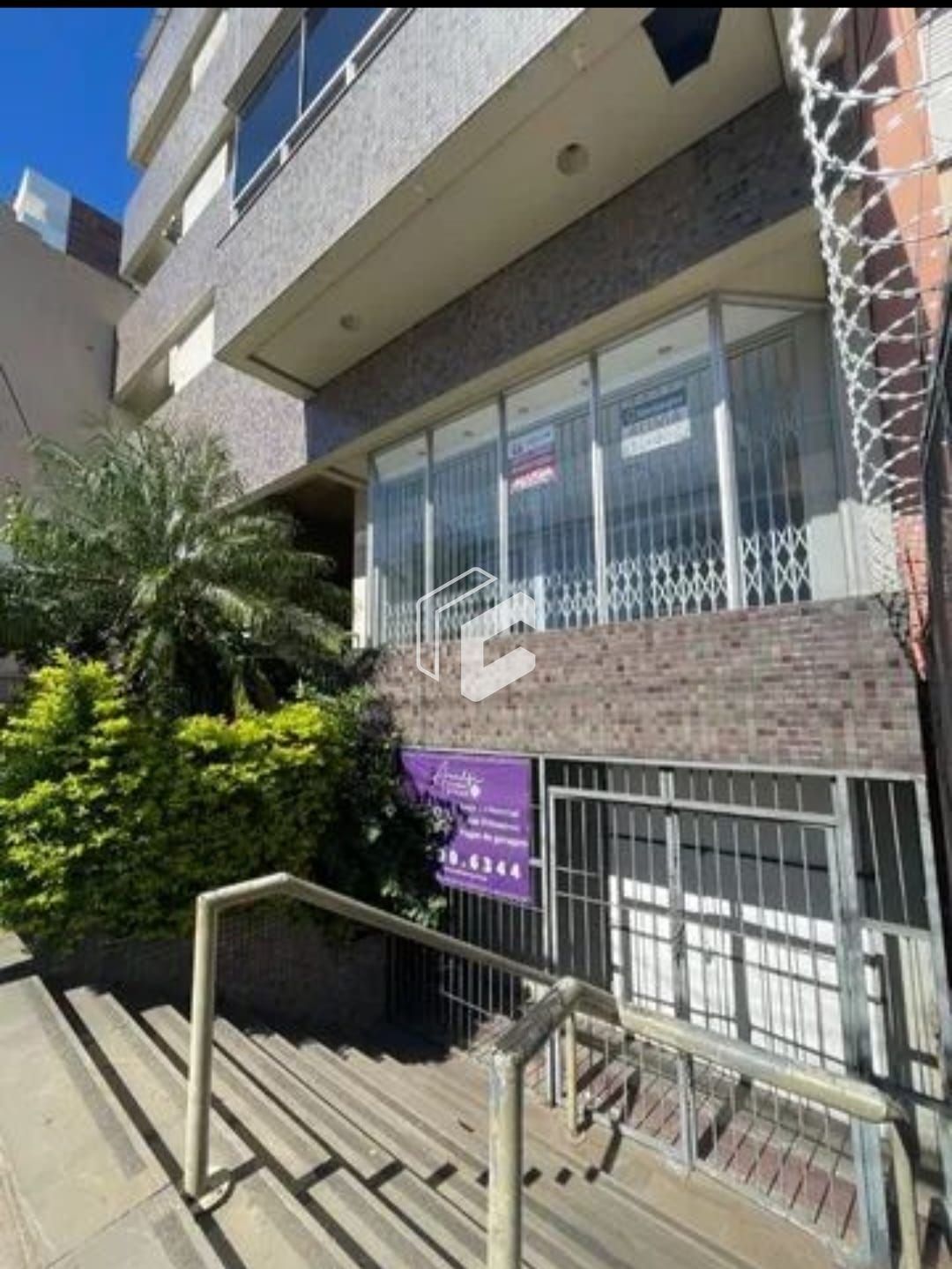 Conjunto Comercial-Sala à venda com 4 quartos, 237m² - Foto 1