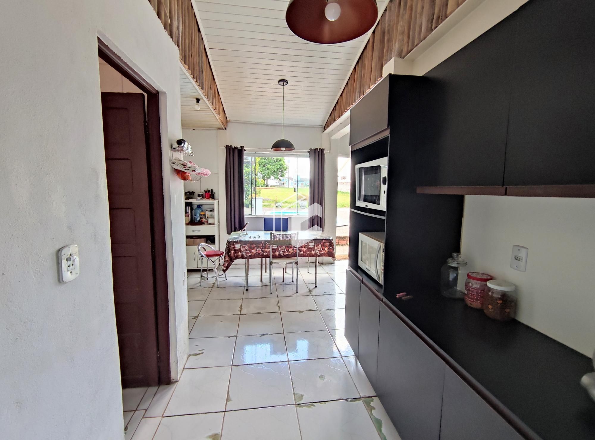 Casa à venda com 2 quartos, 80m² - Foto 9