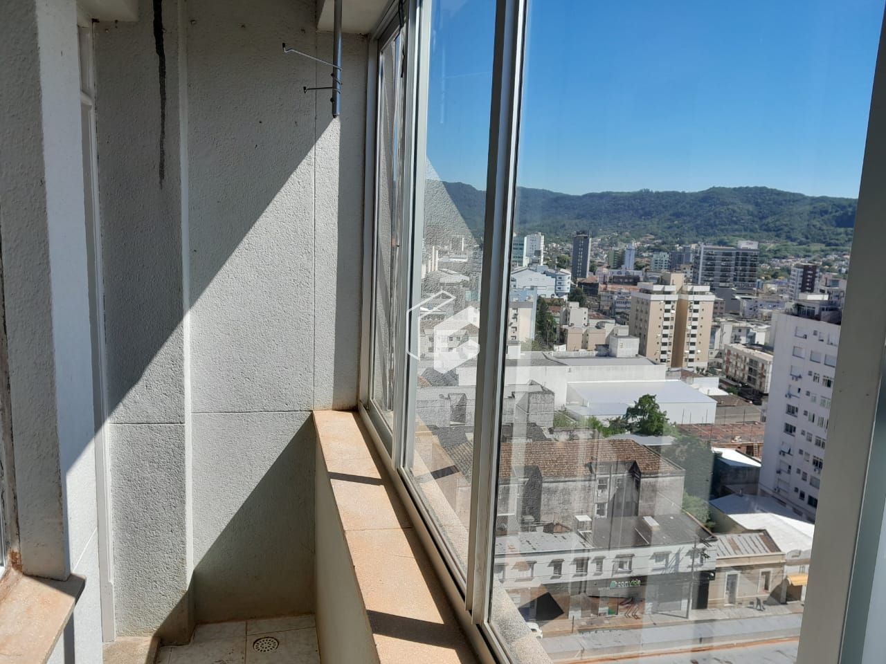 Apartamento à venda com 3 quartos, 107m² - Foto 5