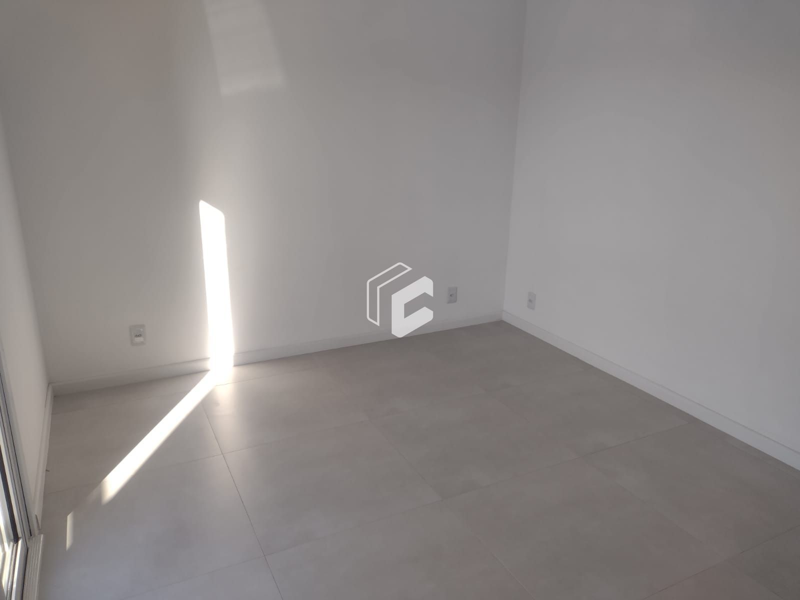 Apartamento à venda com 2 quartos, 60m² - Foto 22