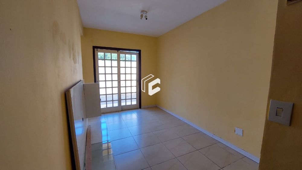 Apartamento à venda com 1 quarto, 45m² - Foto 2