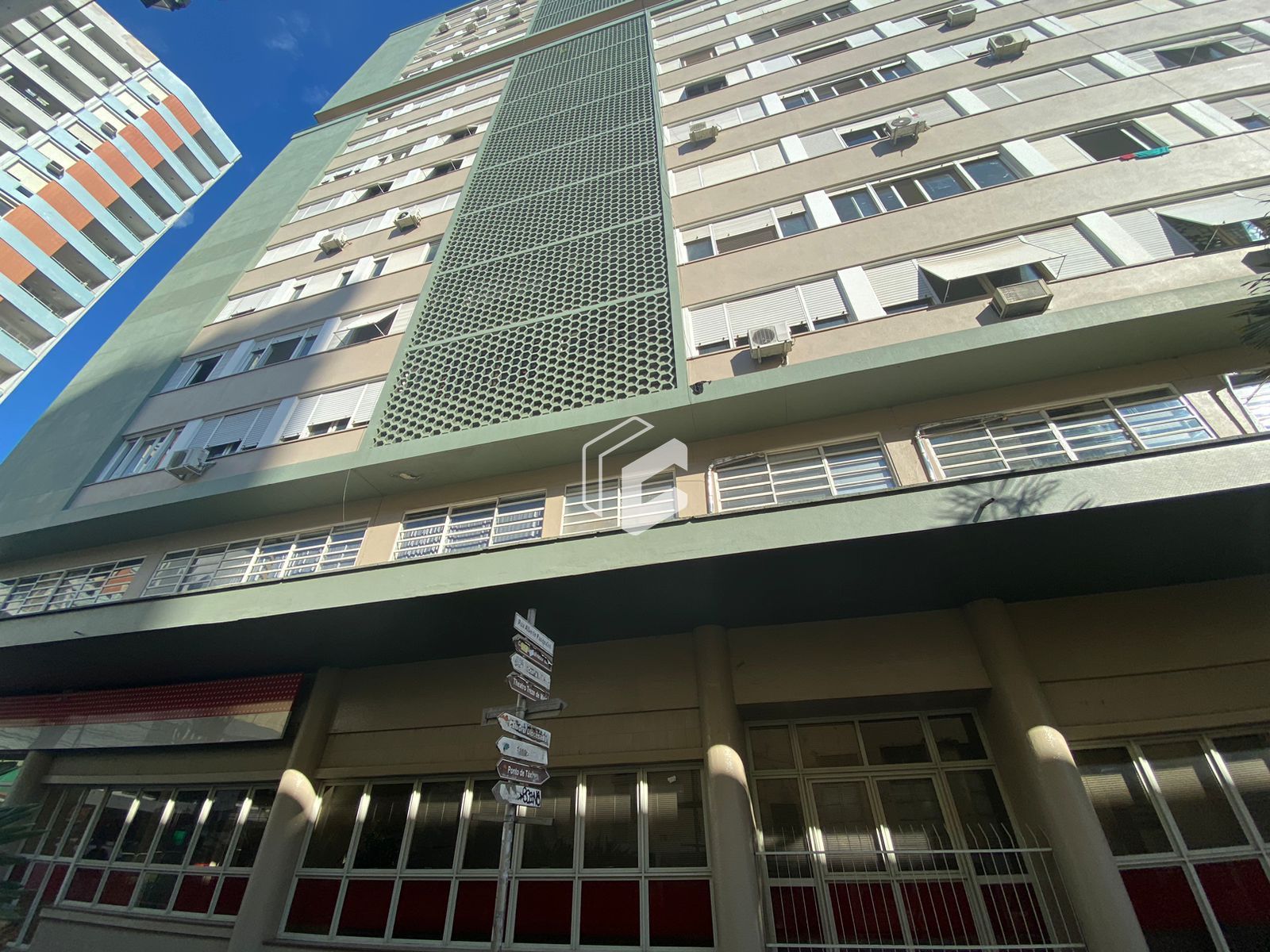 Apartamento para alugar com 3 quartos, 120m² - Foto 1