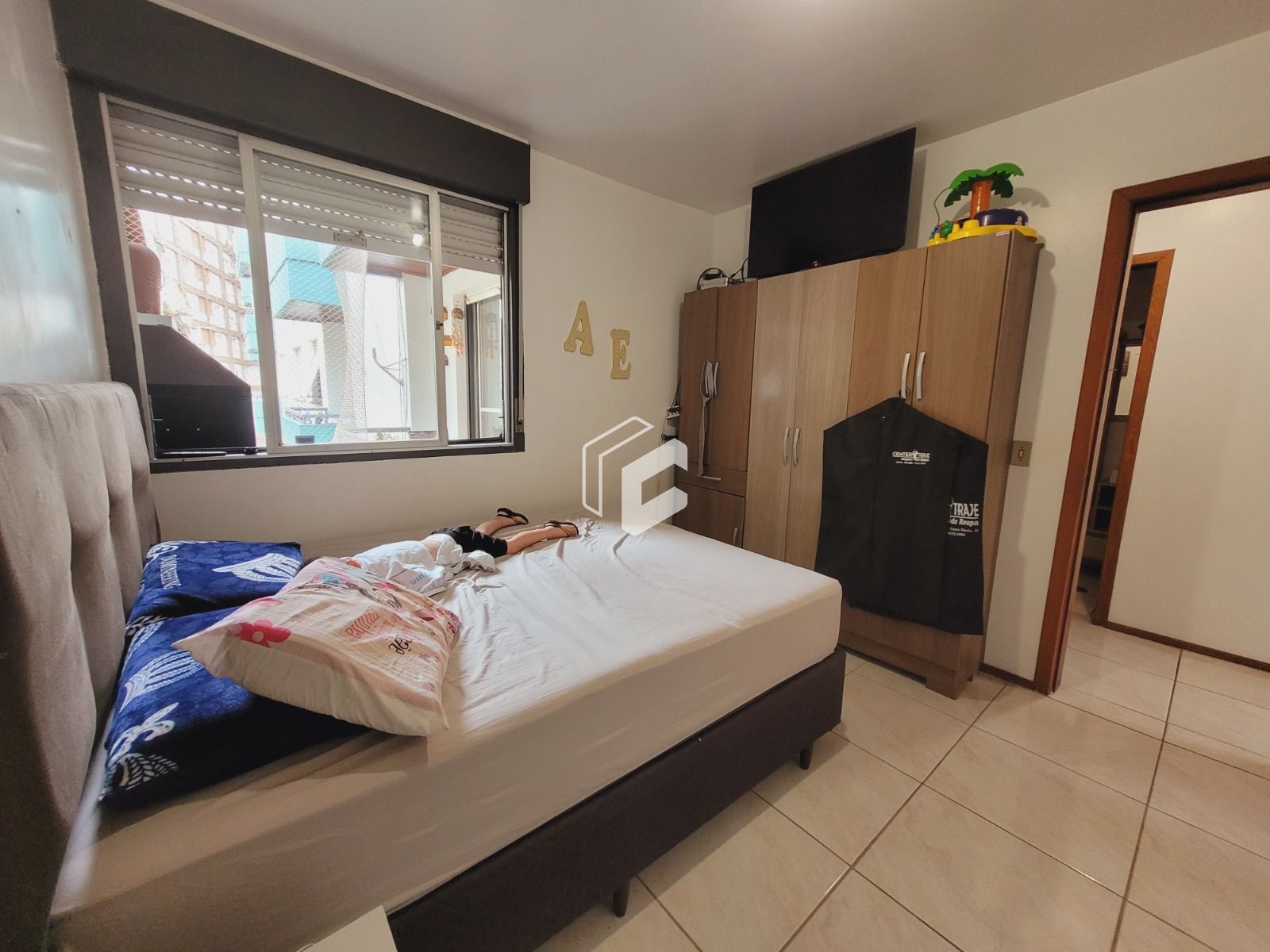 Apartamento à venda com 3 quartos, 96m² - Foto 9