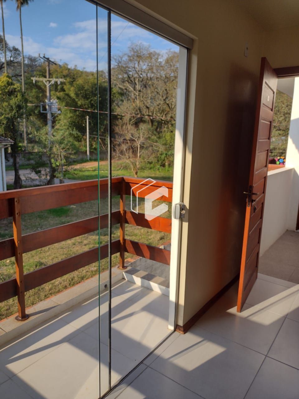 Apartamento à venda com 2 quartos, 61m² - Foto 2