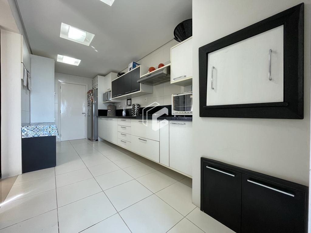 Apartamento à venda com 3 quartos, 187m² - Foto 8