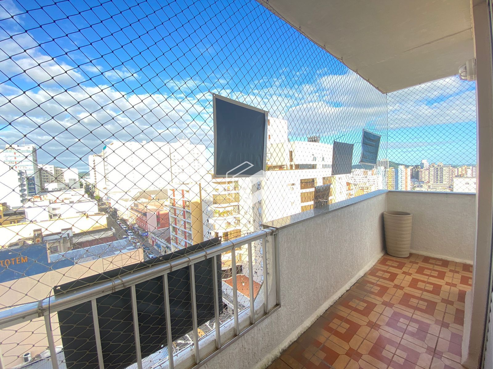 Apartamento para alugar com 2 quartos, 122m² - Foto 20