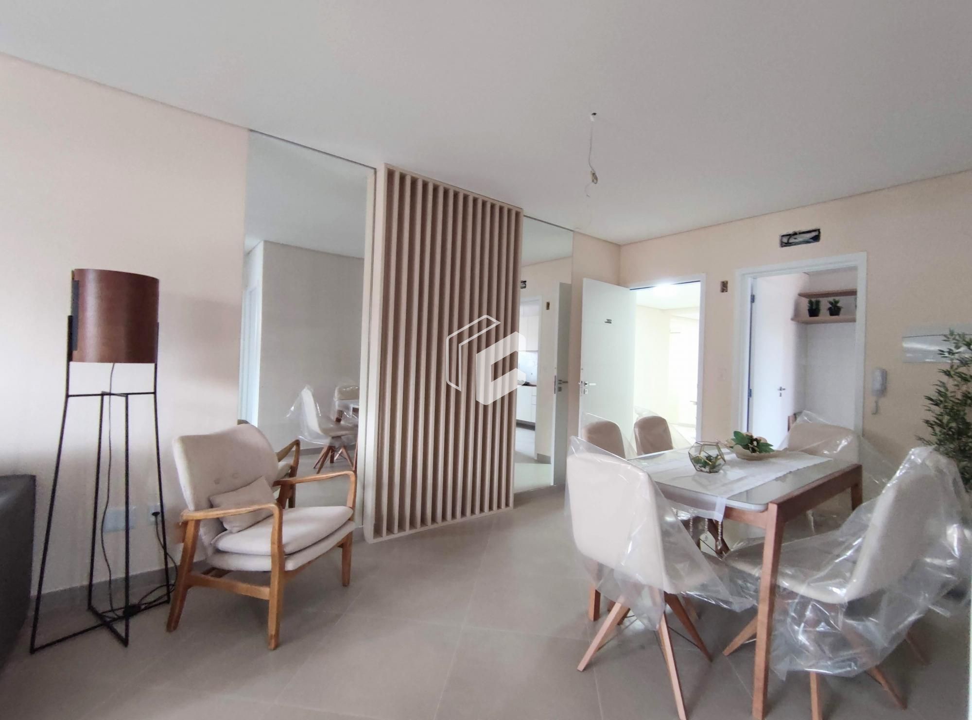 Apartamento à venda com 2 quartos, 68m² - Foto 2