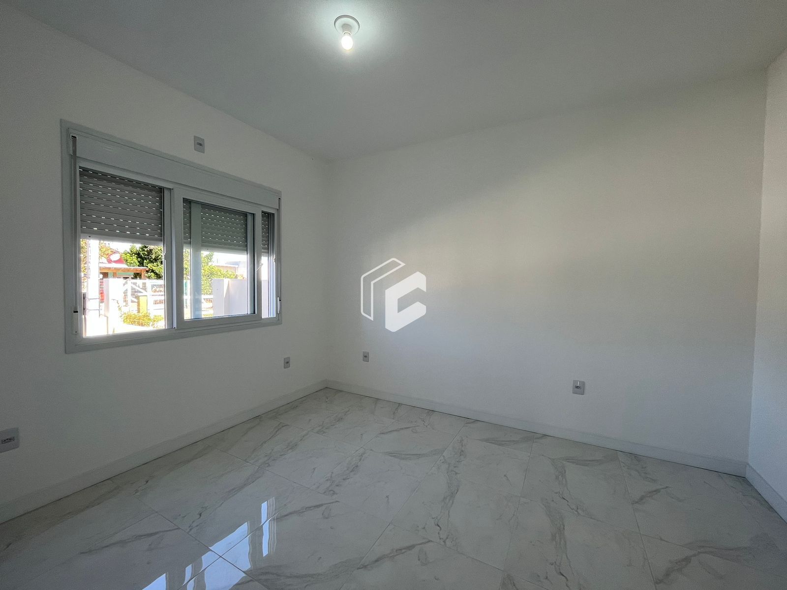 Casa à venda com 2 quartos, 100m² - Foto 13