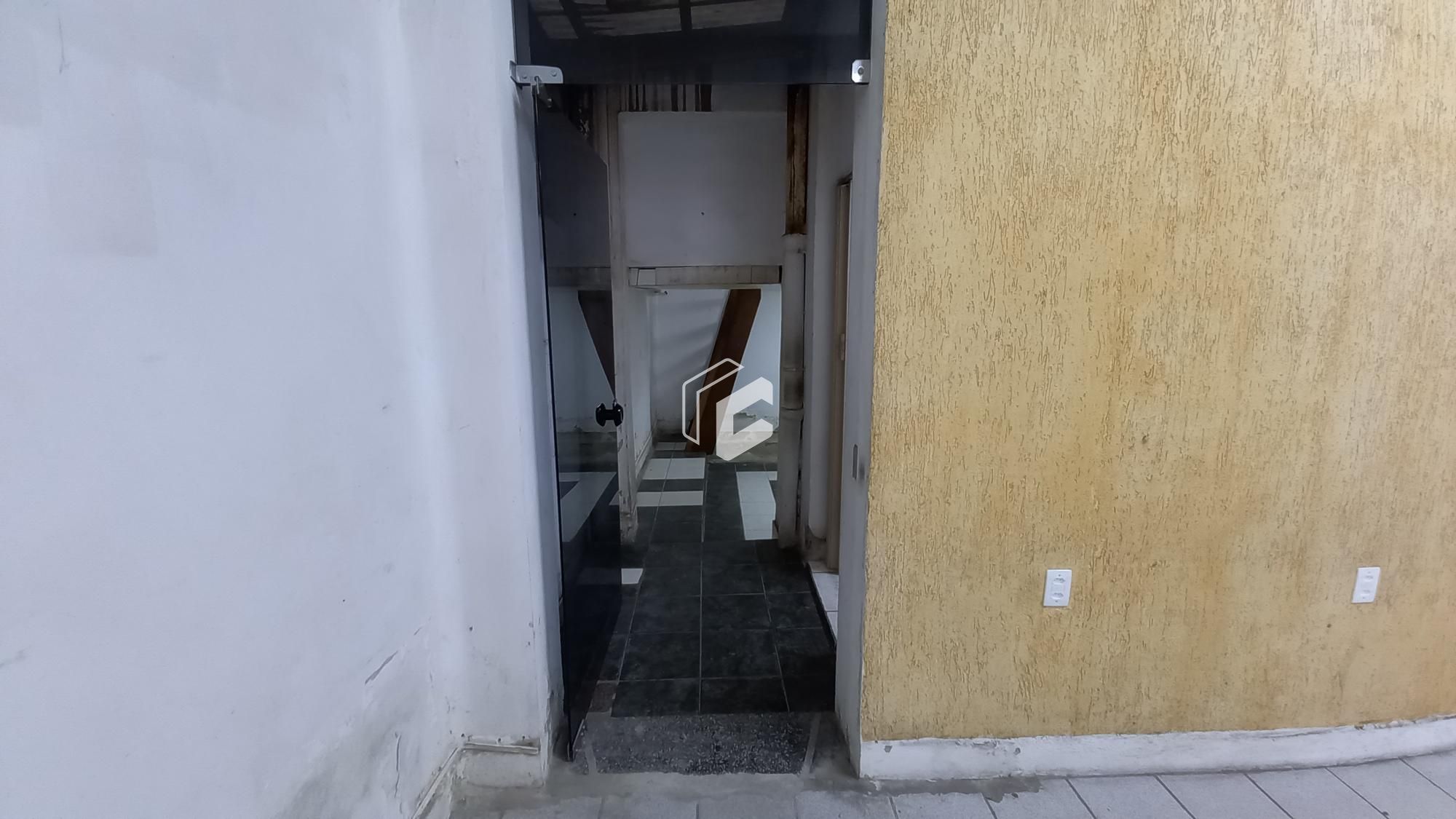 Loja-Salão para alugar com 7 quartos, 145m² - Foto 11